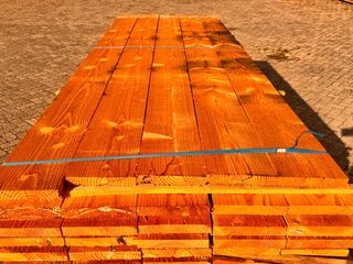 Ca. 100x Douglas Planken Fijnbezaagd, 30x200mm, Lengte 300cm